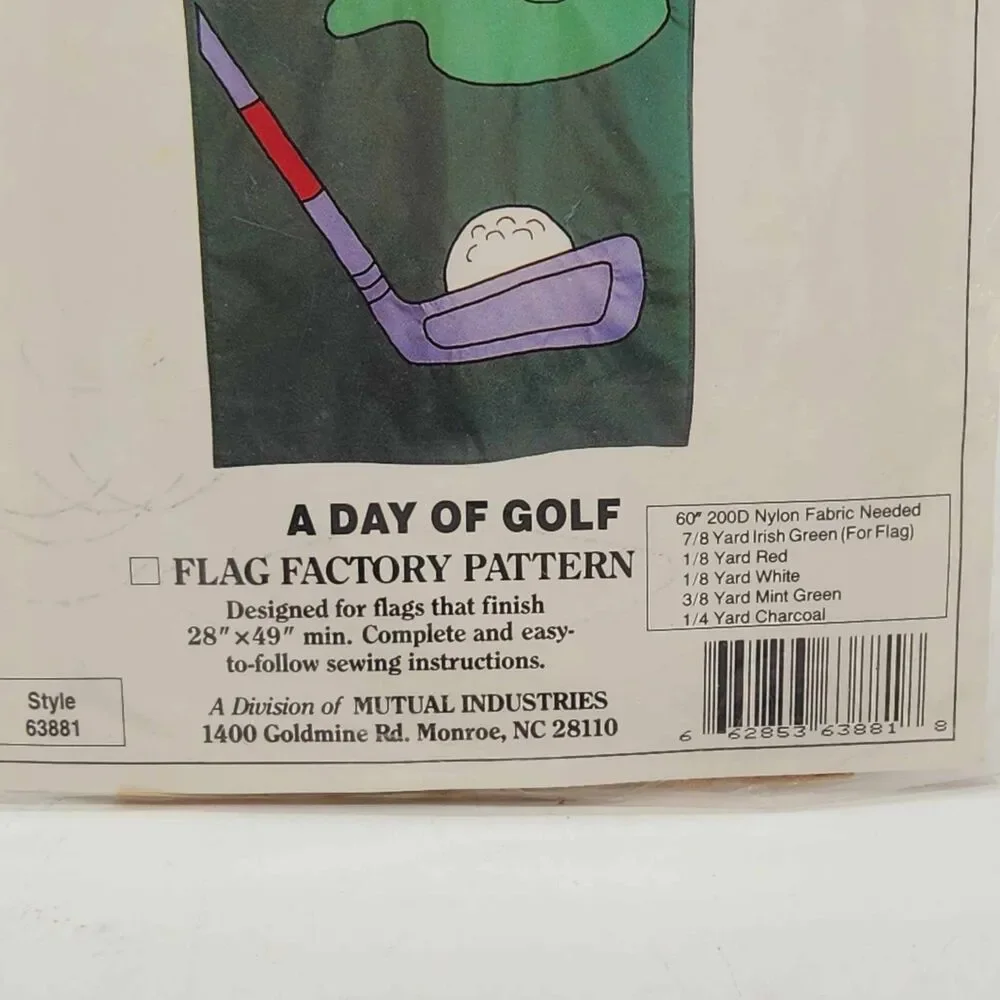 Flag Factory Garden Flag Pattern A Day of Golf Style # 63881 NEW